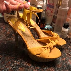 Mustard wooden heels